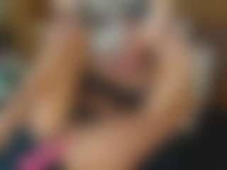 TaylorLove303's Live Sex Cam Show