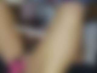 TaylorLove303's Live Sex Cam Show