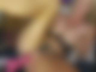TaylorLove303's Live Sex Cam Show