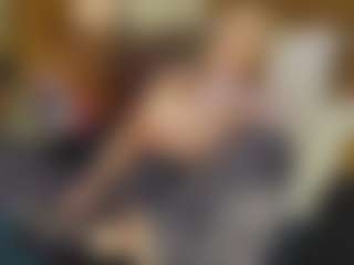 TaylorLove303's Live Sex Cam Show