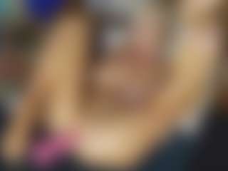 TaylorLove303's Live Sex Cam Show