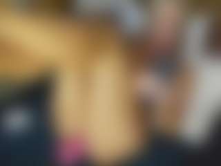 TaylorLove303's Live Sex Cam Show