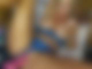 TaylorLove303's Live Sex Cam Show