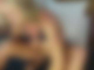 TaylorLove303's Live Sex Cam Show