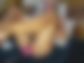 TaylorLove303's Live Sex Cam Show