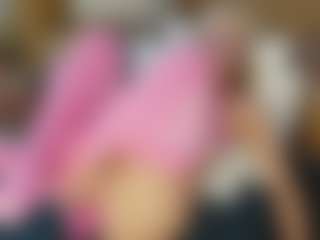 TaylorLove303's Live Sex Cam Show