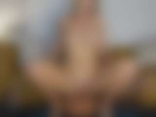TaylorLove303's Live Sex Cam Show