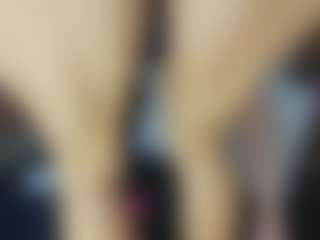TaylorLove303's Live Sex Cam Show