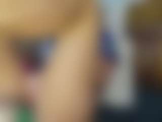 TaylorLove303's Live Sex Cam Show