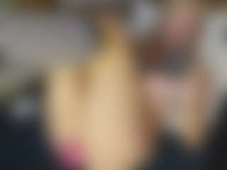 TaylorLove303's Live Sex Cam Show