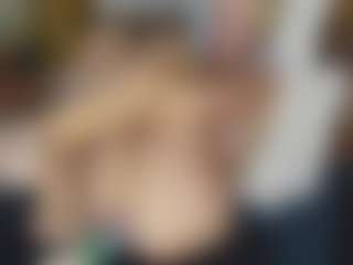 TaylorLove303's Live Sex Cam Show