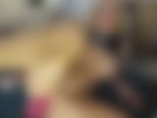 TaylorLove303's Live Sex Cam Show