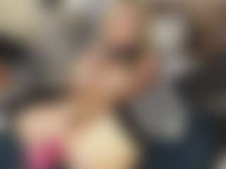 TaylorLove303's Live Sex Cam Show