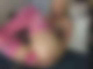 TaylorLove303's Live Sex Cam Show