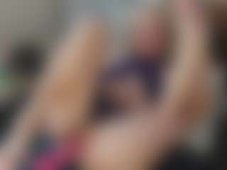 TaylorLove303's Live Sex Cam Show