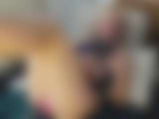 TaylorLove303's Live Sex Cam Show