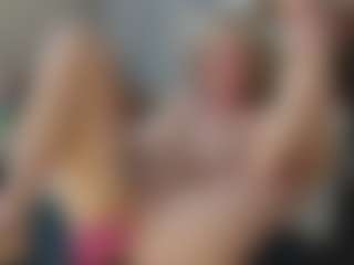 TaylorLove303's Live Sex Cam Show