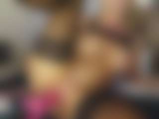 TaylorLove303's Live Sex Cam Show