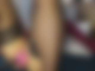 TaylorLove303's Live Sex Cam Show