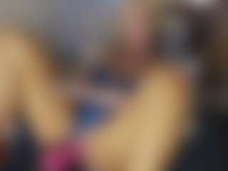 TaylorLove303's Live Sex Cam Show
