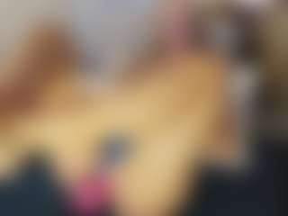 TaylorLove303's Live Sex Cam Show