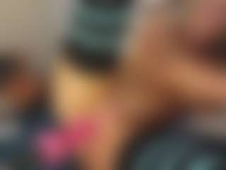 TaylorLove303's Live Sex Cam Show
