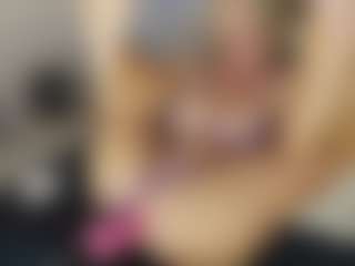 TaylorLove303's Live Sex Cam Show