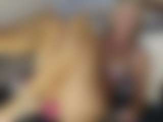 TaylorLove303's Live Sex Cam Show