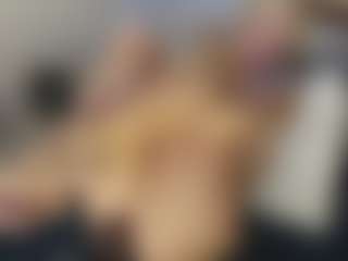 TaylorLove303's Live Sex Cam Show