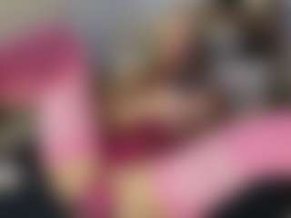 TaylorLove303's Live Sex Cam Show