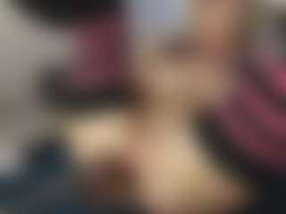 TaylorLove303's Live Sex Cam Show