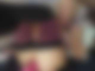 TaylorLove303's Live Sex Cam Show