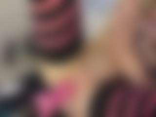 TaylorLove303's Live Sex Cam Show
