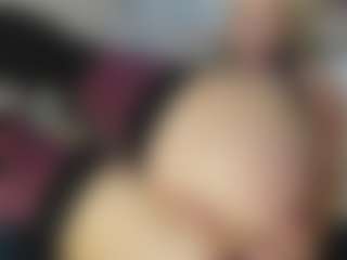 TaylorLove303's Live Sex Cam Show