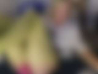 TaylorLove303's Live Sex Cam Show