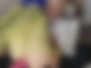 TaylorLove303's Live Sex Cam Show