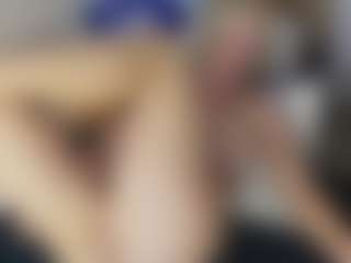 TaylorLove303's Live Sex Cam Show