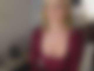 TaylorLove303's Live Sex Cam Show