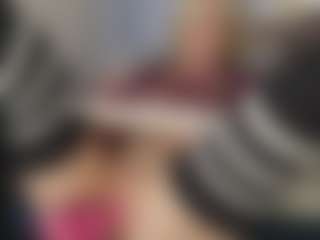 TaylorLove303's Live Sex Cam Show