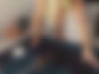 TaylorLove303's Live Sex Cam Show