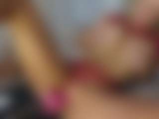 TaylorLove303's Live Sex Cam Show