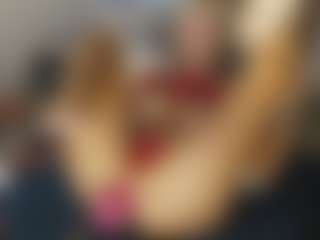 TaylorLove303's Live Sex Cam Show