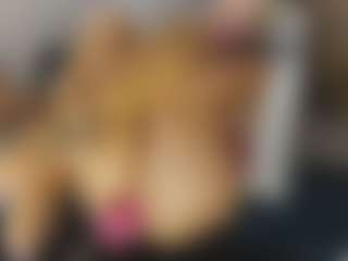 TaylorLove303's Live Sex Cam Show