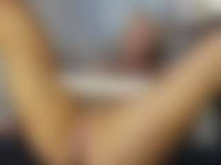 TaylorLove303's Live Sex Cam Show