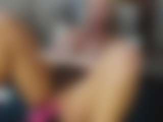 TaylorLove303's Live Sex Cam Show