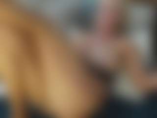 TaylorLove303's Live Sex Cam Show