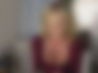 TaylorLove303's Live Sex Cam Show