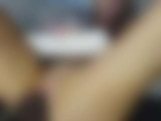 TaylorLove303's Live Sex Cam Show