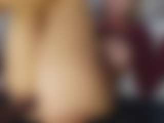 TaylorLove303's Live Sex Cam Show