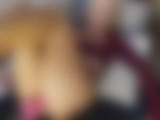 TaylorLove303's Live Sex Cam Show